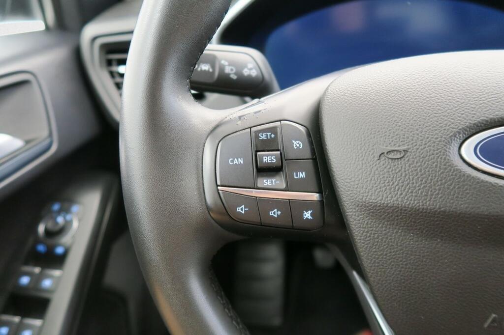 Ford Focus ACTIVE 1.0 ECOBOOST MHEV 155 CV 5P 12