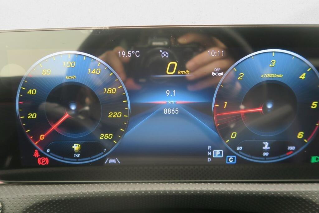 Mercedes CLA 200D SHOOTING BRAKE AMG LINE PREMIUM 2.0 D 150 CV DCT 5P 8