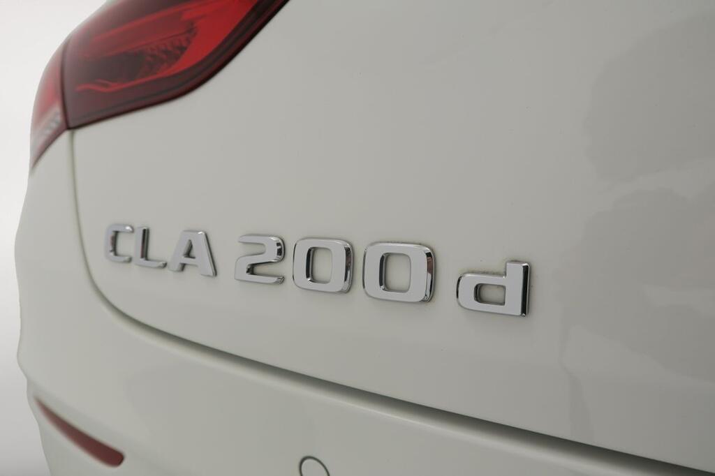 Mercedes CLA 200D SHOOTING BRAKE AMG LINE PREMIUM 2.0 D 150 CV DCT 5P 22