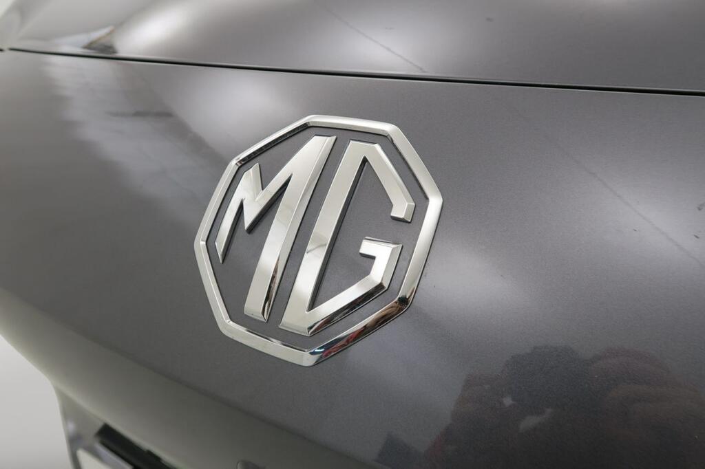 MG S5 MGS5 LUXURY EV 64KWH 231 CV 21