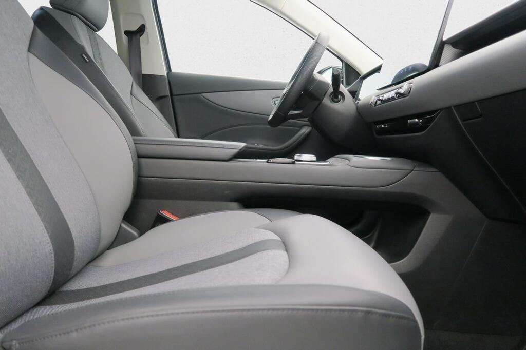 MG S5 MGS5 LUXURY EV 64KWH 231 CV 17