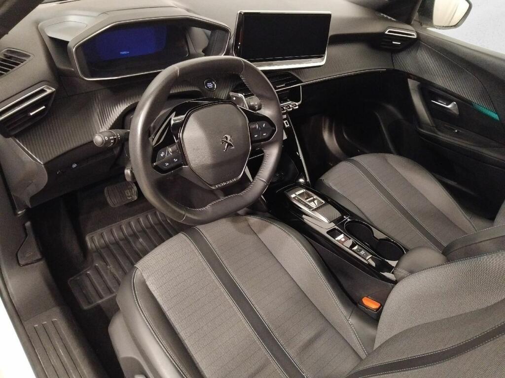 Peugeot 2008 ALLURE PACK 1.5 BLUEHDI 130 CV AUTO S&S 5P 6