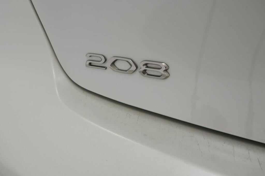 Peugeot 208 GT PACK 1.2 PURETECH 100CV S&S 6 VEL MAN 21