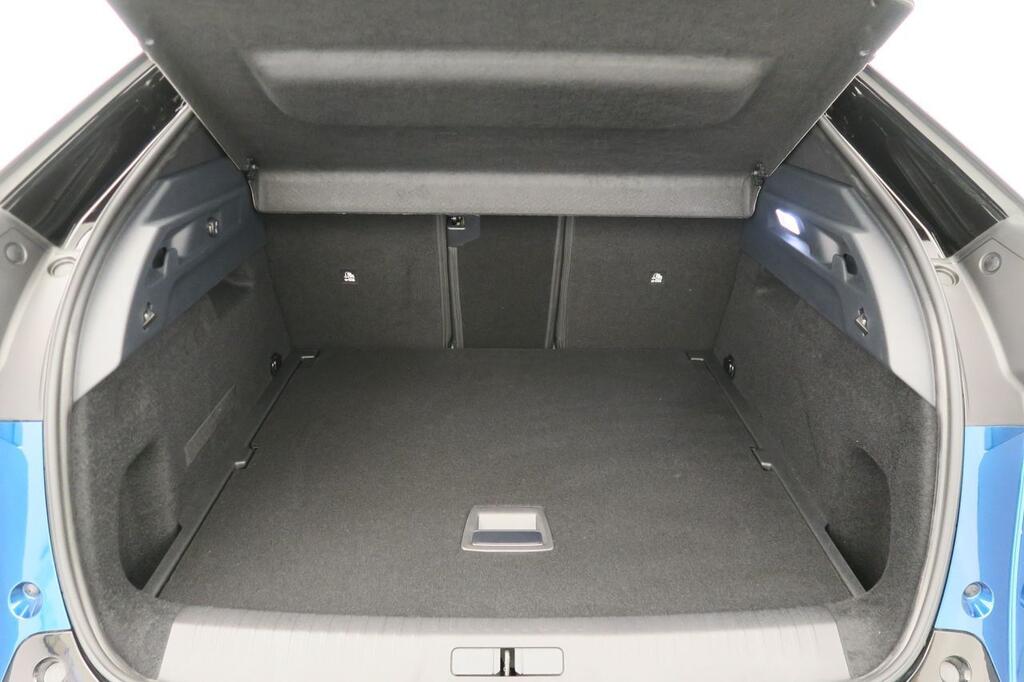 Peugeot 3008 GT ELECTRICO BEV 214CV 157KW 5P 17