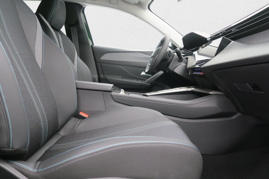 Peugeot 308 5p Allure PLUG-IN HYBRID 180 e-EAT8 14