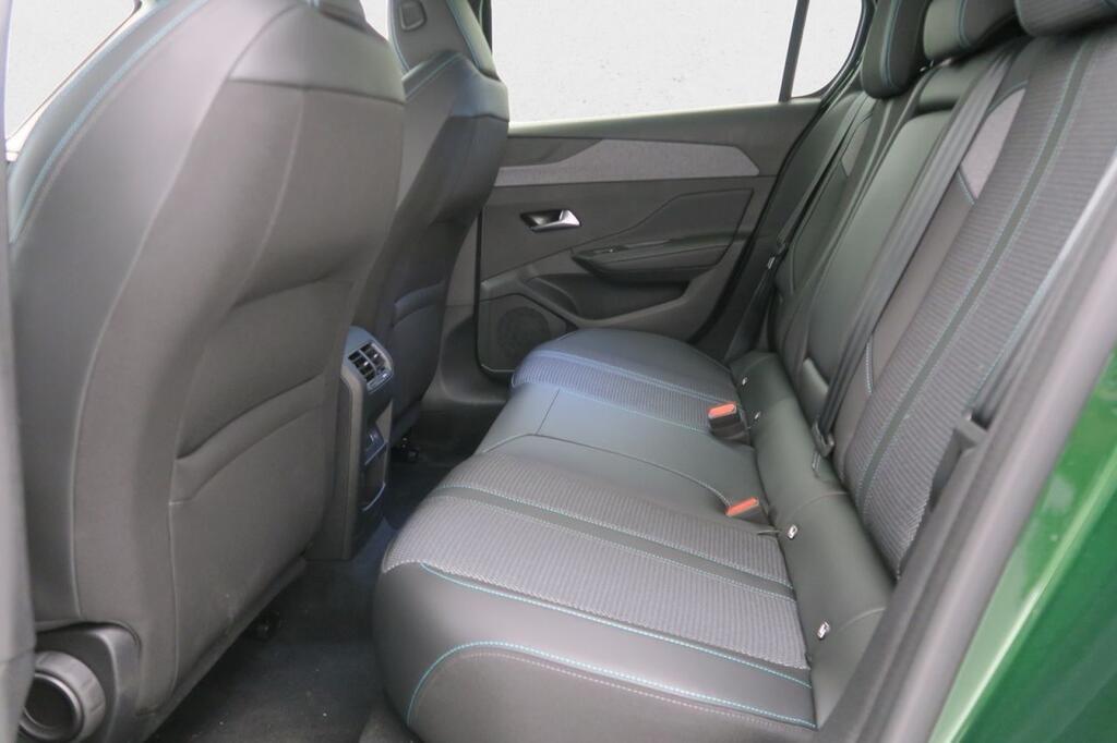 Peugeot 308 5p Allure PLUG-IN HYBRID 180 e-EAT8 16