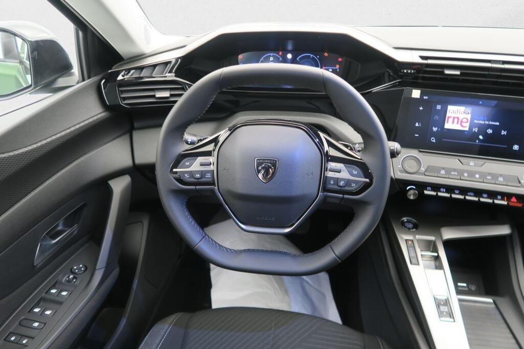 Peugeot 308 ACTIVE 1.6 PLUG-IN HYBRID 180 E-EAT8 5P 6