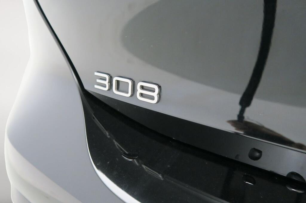 Peugeot 308 ALLURE PACK 1.2 PURETECH 130 CV EAT8 5P 19