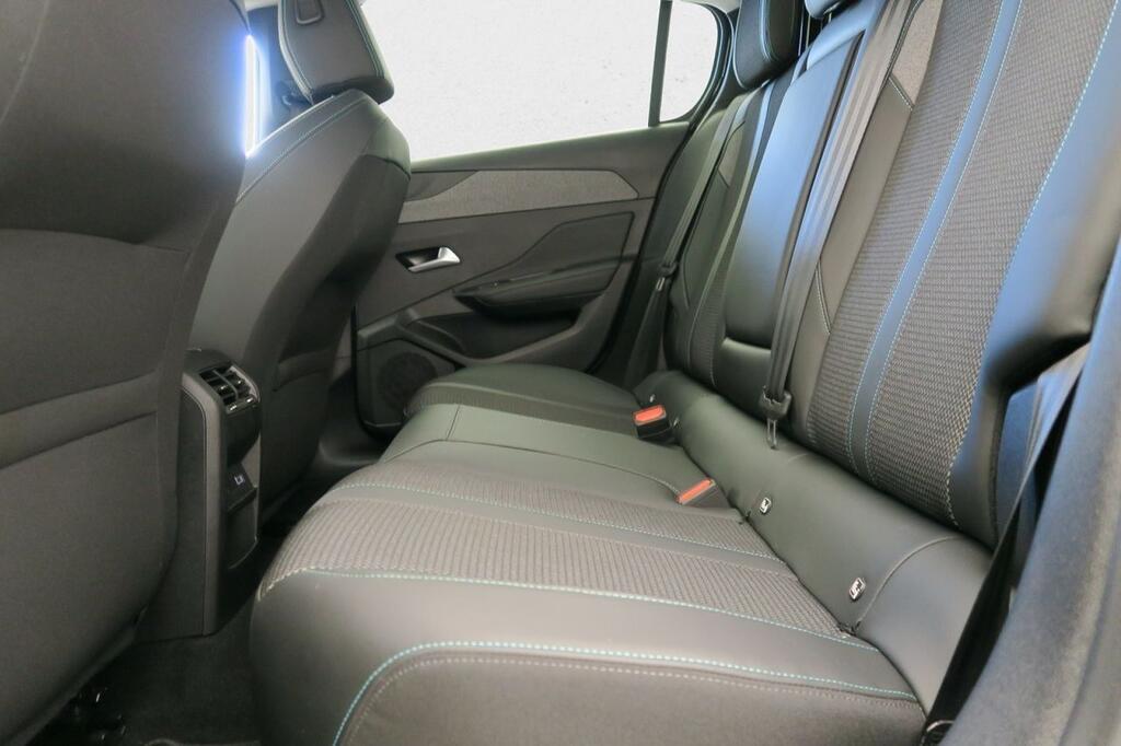 Peugeot 308 ALLURE PACK 1.2 PURETECH 130 CV EAT8 5P 17