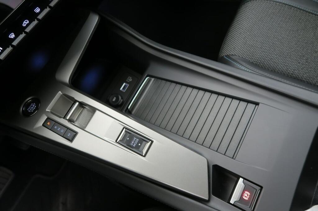 Peugeot 308 ALLURE PACK 1.2 PURETECH 130 CV EAT8 5P 11