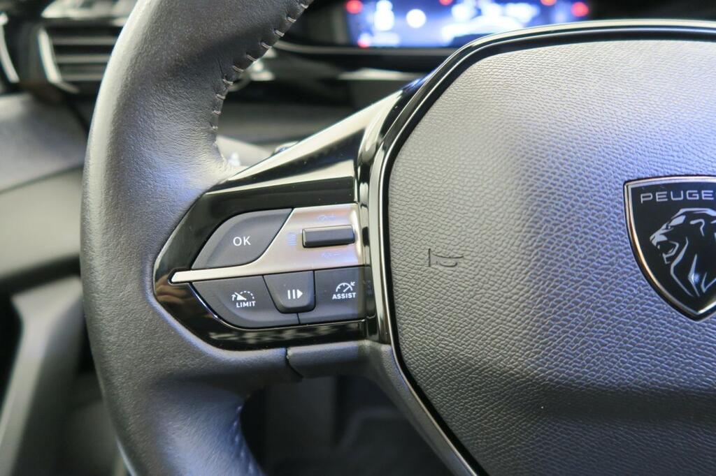 Peugeot 308 ALLURE PACK 1.2 PURETECH 130 CV EAT8 5P 9