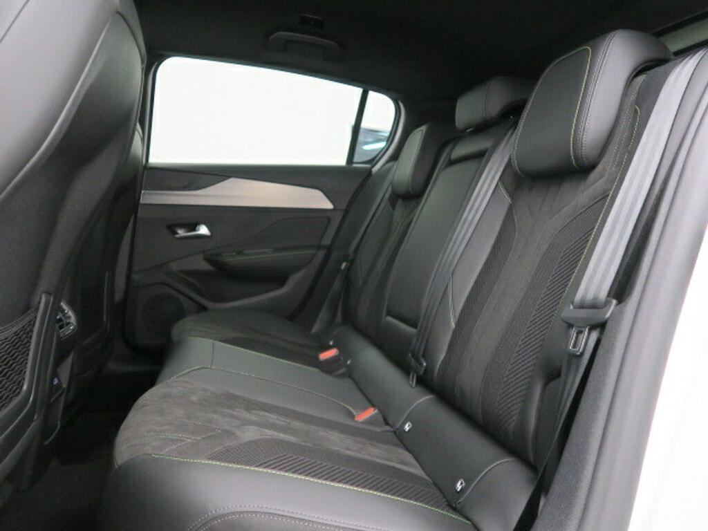 Peugeot 308 GT 1.6 PLUG-IN HYBRID 180CV 5P EAT8 19