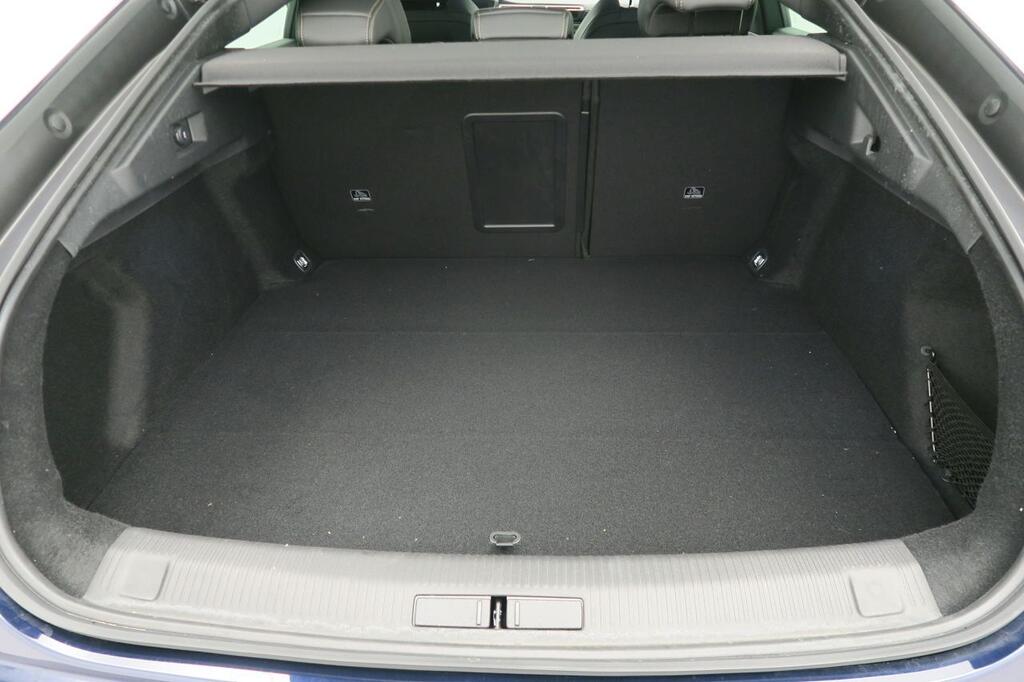 Peugeot 508 GT PLUG-IN HYBRID 180CV E-EAT8 5P 16