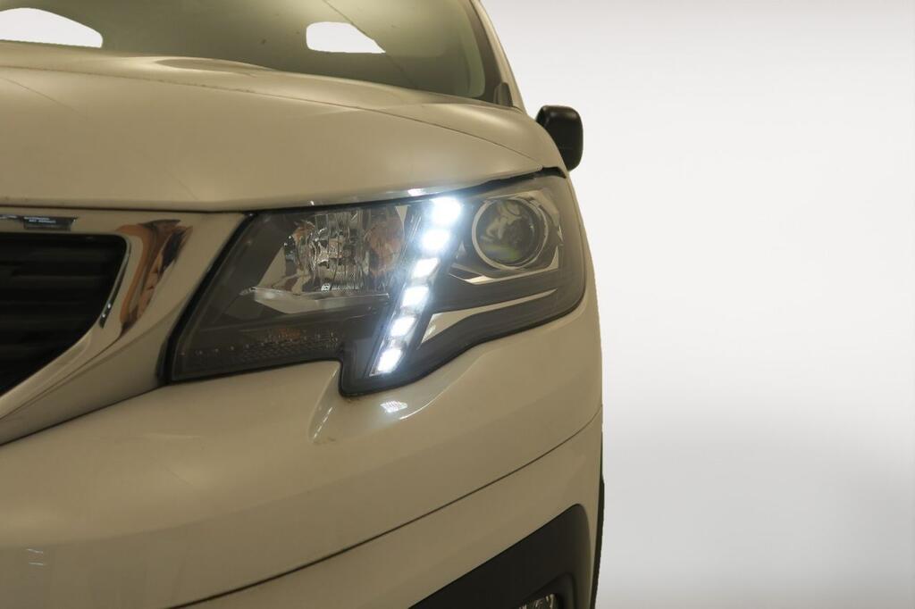 Peugeot Rifter ALLURE BUSINESS 1.5 BLUEHDI 100 CV STAND 5P 23