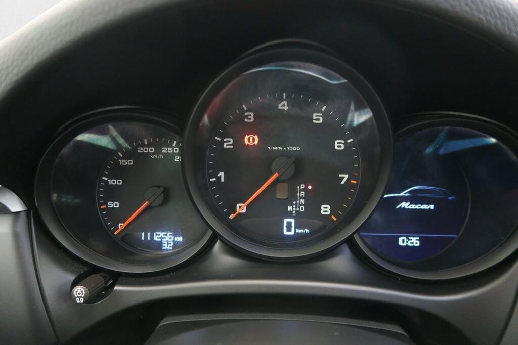 Porsche Macan 2.0T 245 CV 5P 9