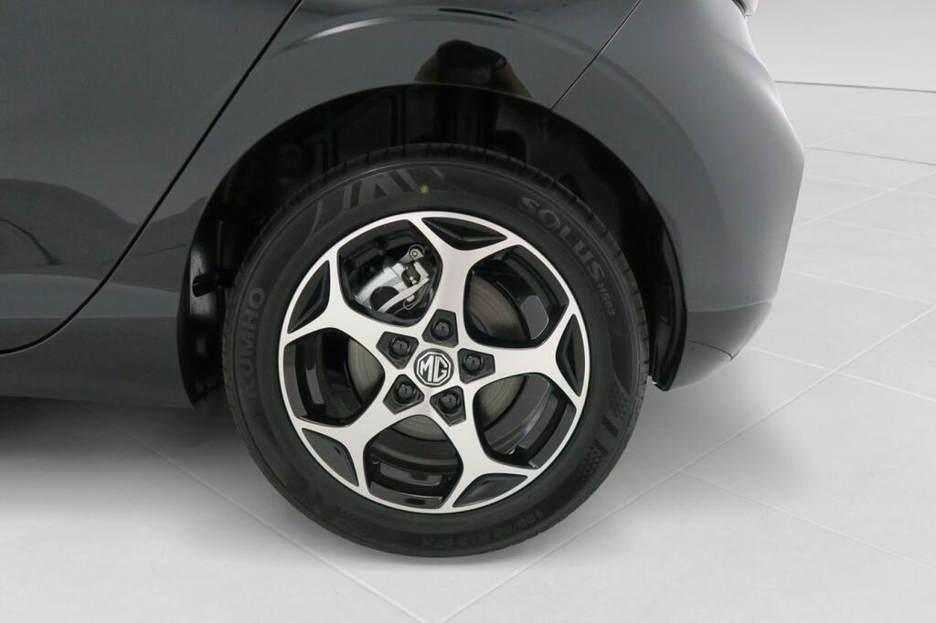 MG MG3 LUXURY 1.5 HYBRID+ 195 CV 5P 23