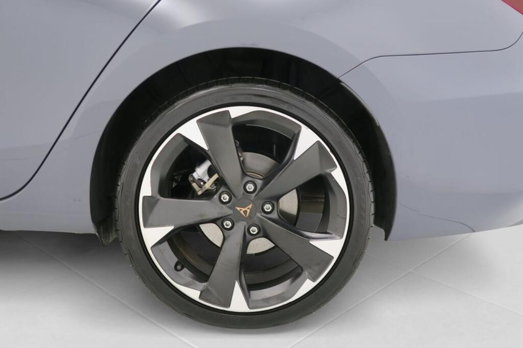 Cupra León ST 1.5 ETSI MHEV DSG 150 CV 5P 23