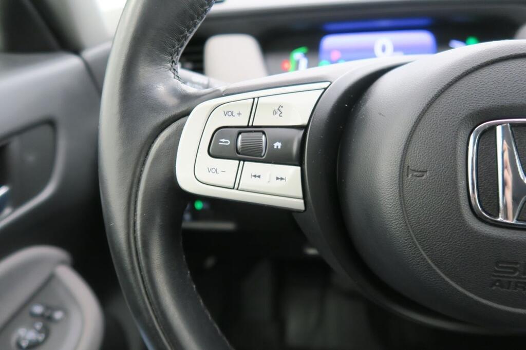 Honda Jazz HYBRID 1.5I-MMD CROSSTAR EXEC. BITONO 11