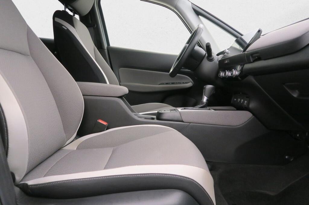 Honda Jazz HYBRID 1.5I-MMD CROSSTAR EXEC. BITONO 16