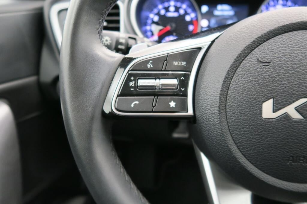 Kia Ceed Berlina 1.0 MHEV 74KW DRIVE DCT 100 5P 11