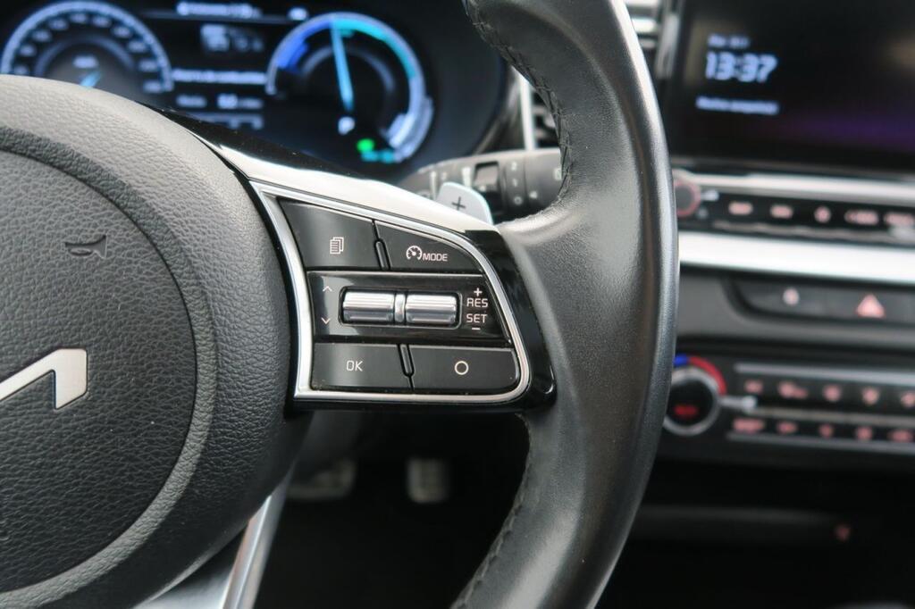 Kia XCeed ETECH 1.6 GDI PHEV 141 CV 5P 12