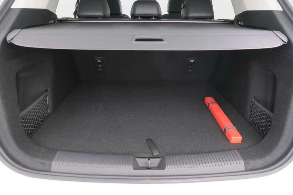 MG HS LUXURY 1.5 HYBRID+ 224 CV 5P 18