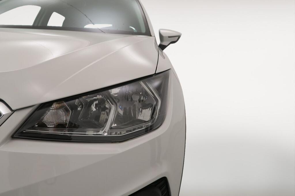 Seat Arona STYLE ECOMOTIVE 1.0 TSI 95 CV 5P 21