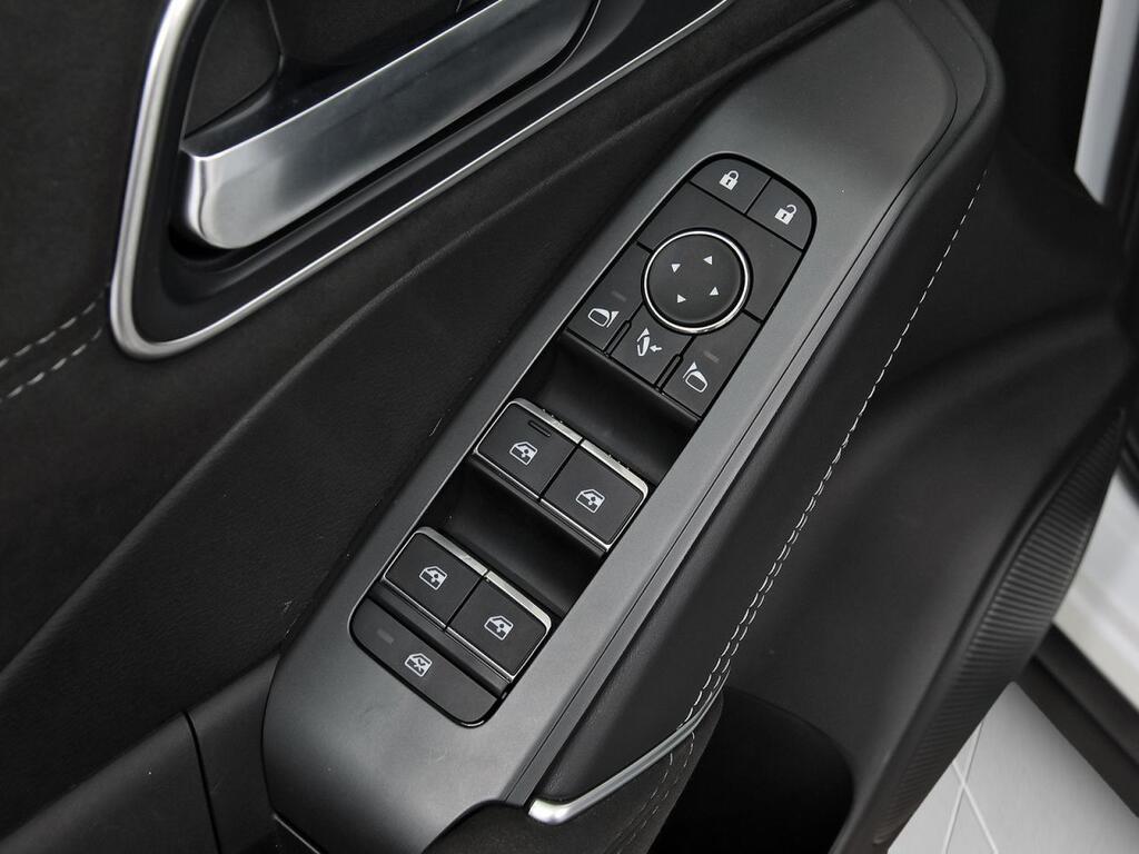 Nissan Qashqai DIG-T 103kW (140CV) mHEV 4x2 N-Design 12