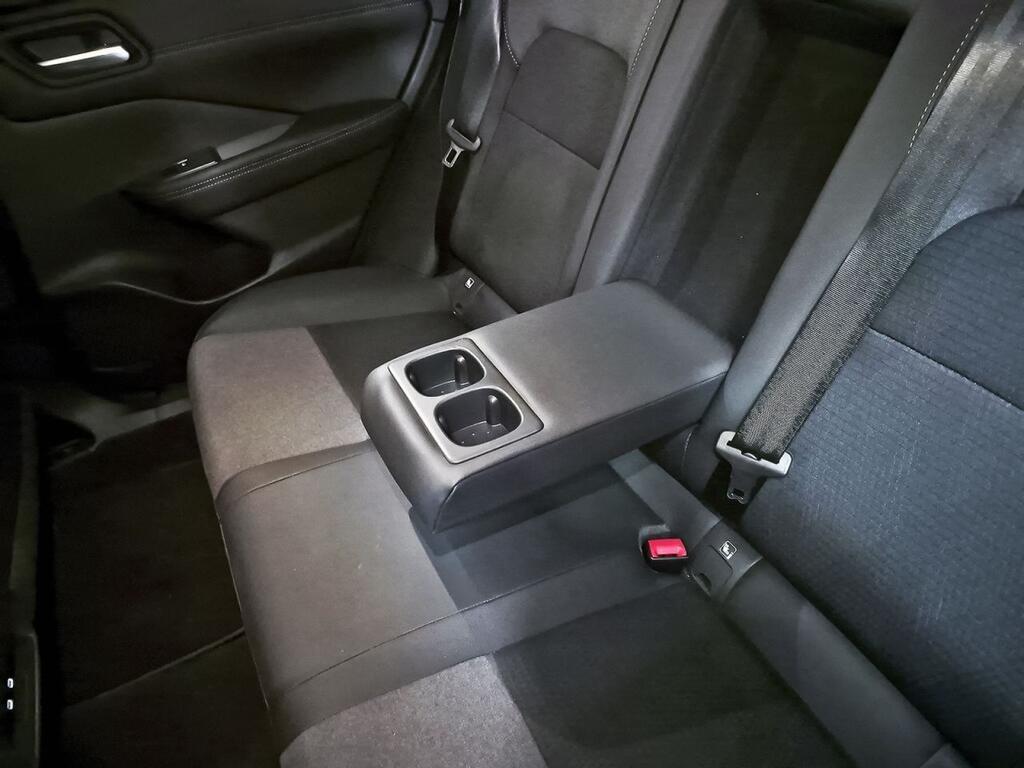 Nissan Qashqai DIG-T 103kW N-Connecta 32