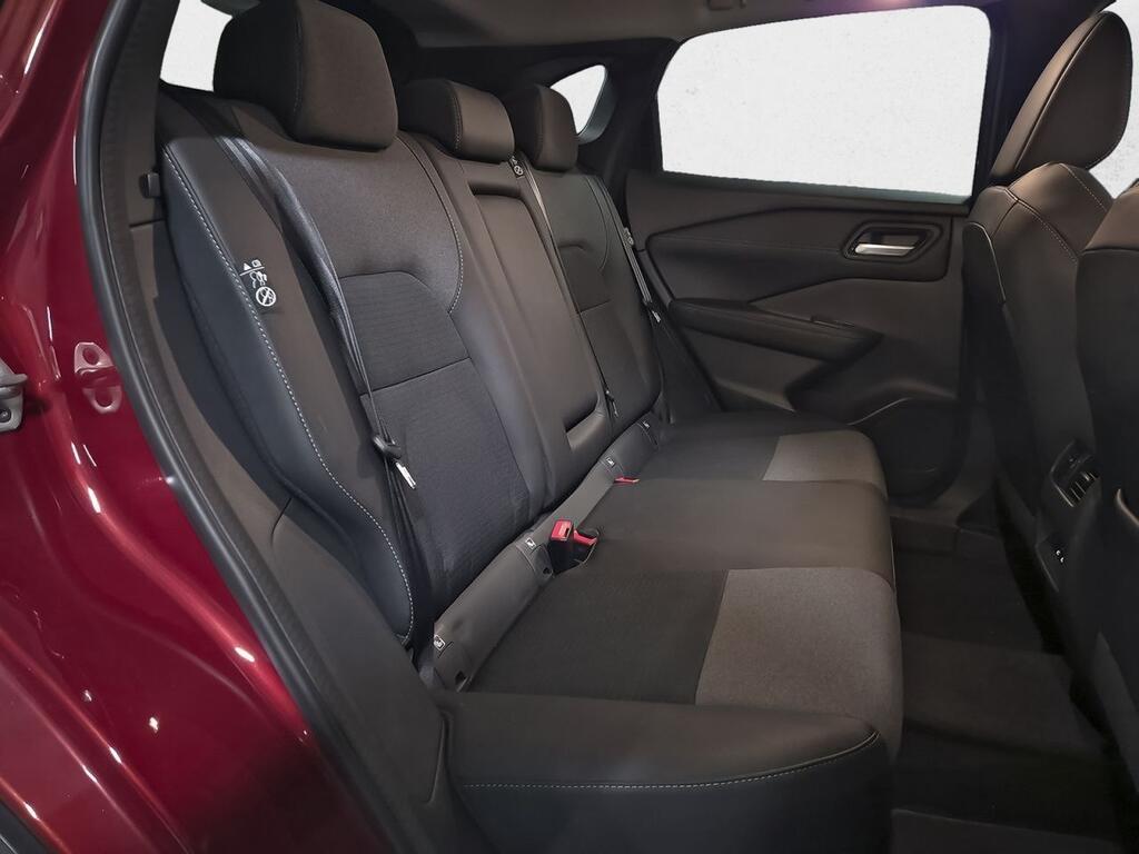 Nissan Qashqai DIG-T 103kW N-Connecta 8