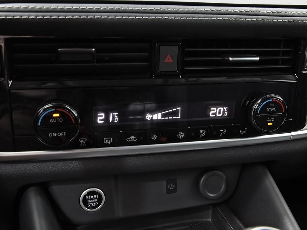 Nissan Qashqai DIG-T 103kW N-Connecta 25