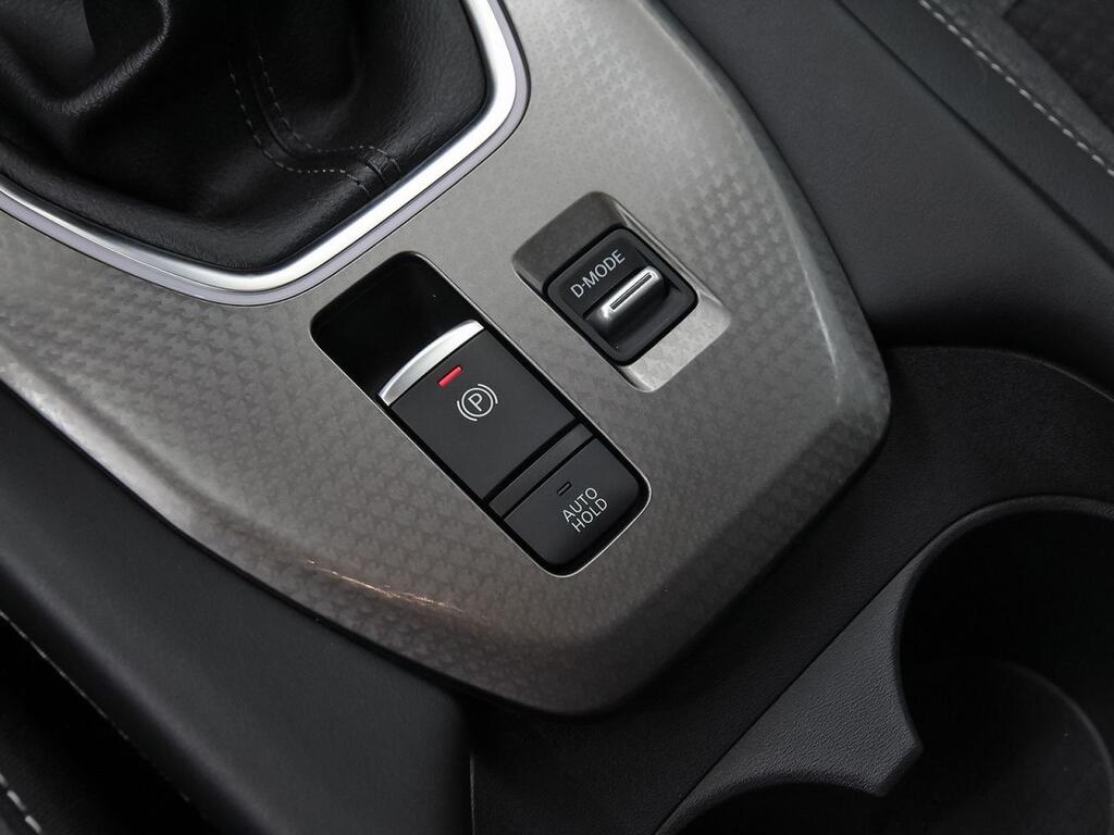 Nissan Qashqai DIG-T 103kW N-Connecta 29