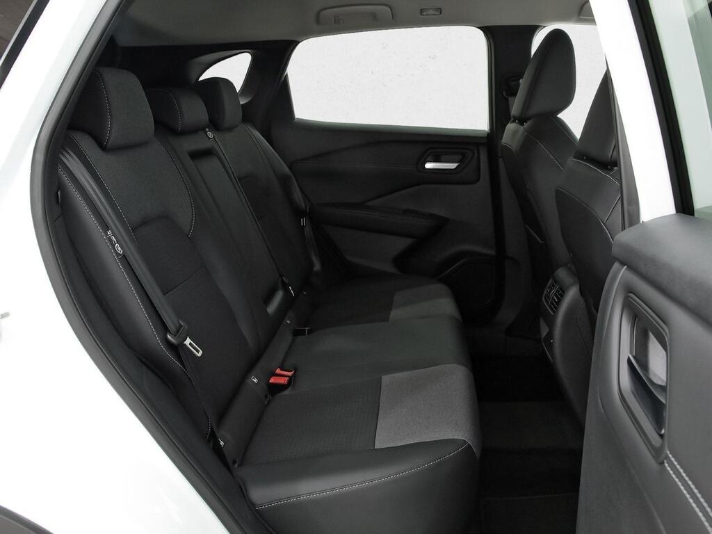 Nissan Qashqai DIG-T 103kW N-Connecta 8