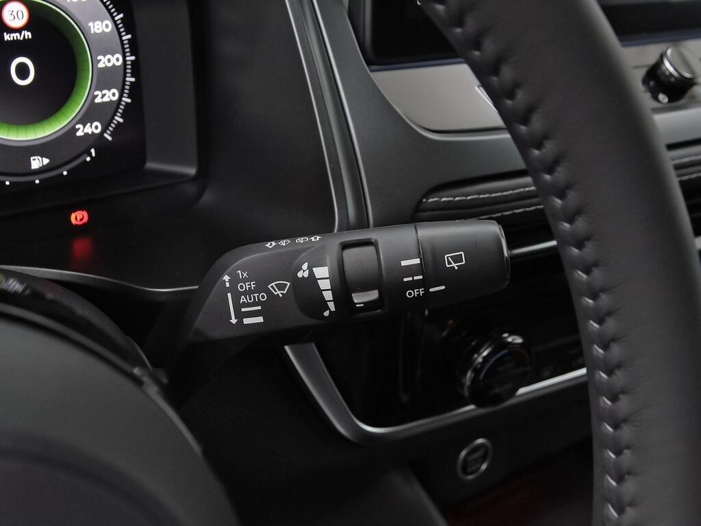 Nissan Qashqai DIG-T 116kW CVT N-Connecta 14