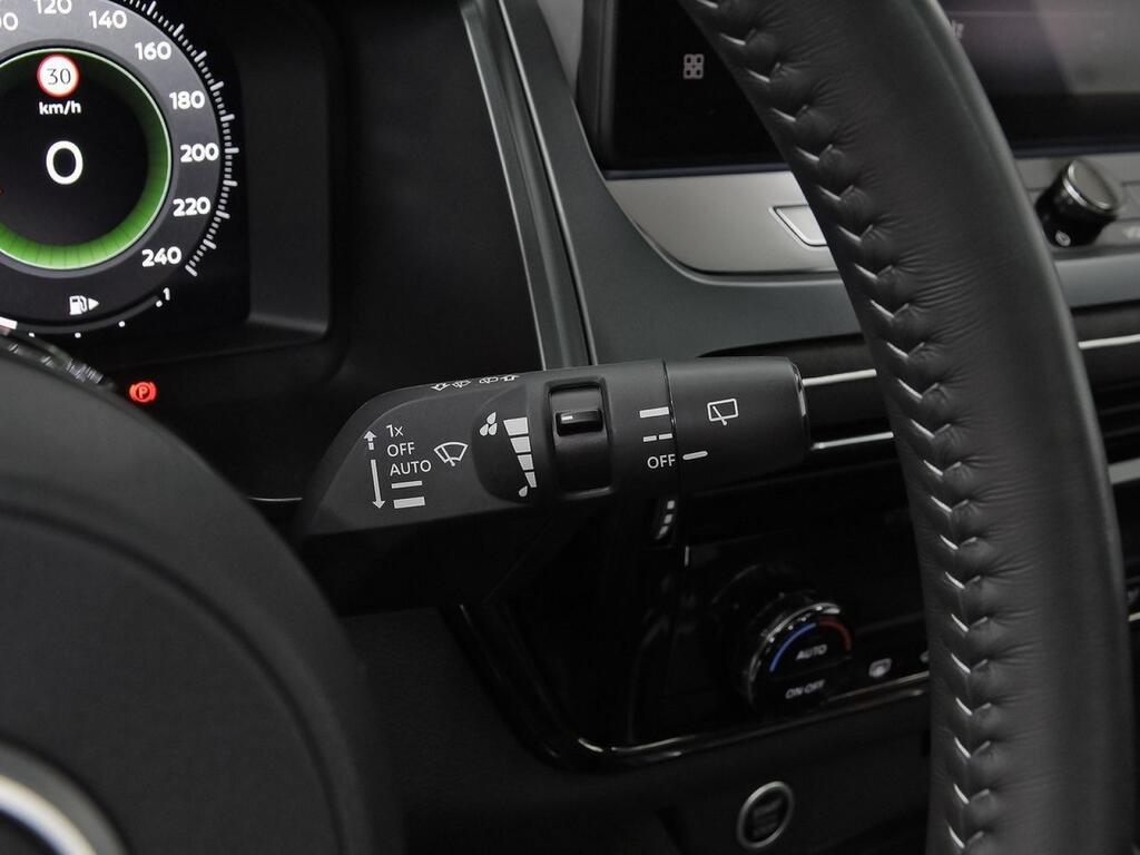 Nissan Qashqai DIG-T 103kW (140CV) mHEV 4x2 N-Design 16