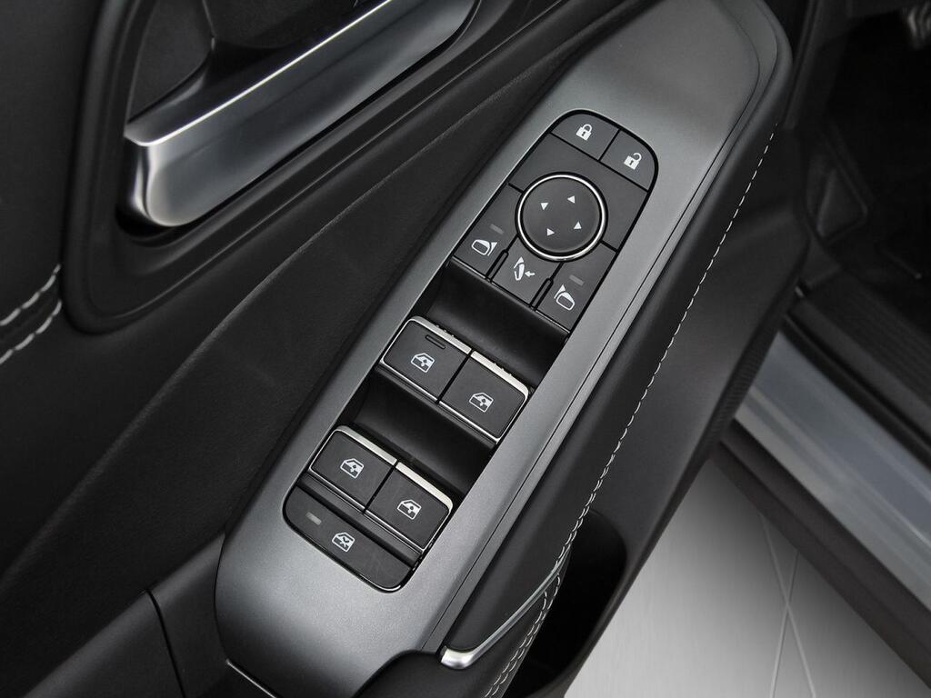 Nissan Qashqai DIG-T 103kW N-Connecta 12