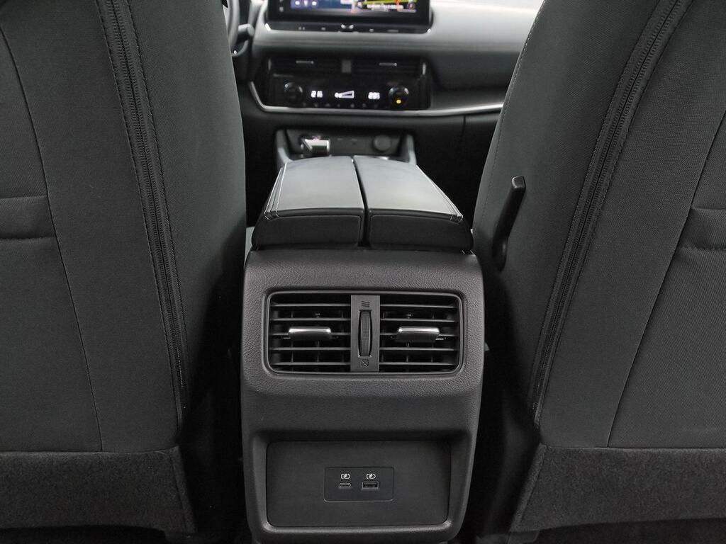 Nissan X-Trail 5pl 1.5 e-POWER 152kW 4x2 A/T N-Connecta 32