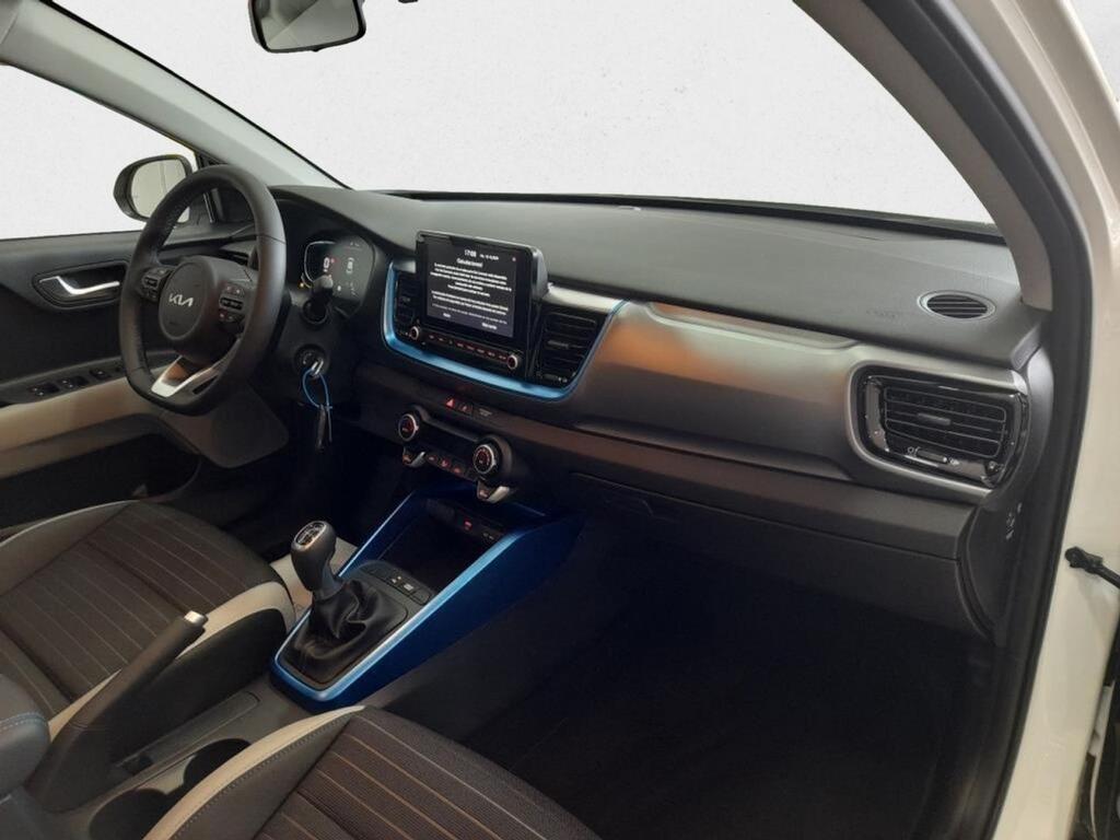 Kia Stonic 1.0 T-GDi 88kW (120CV) MHEV MT Drive 11