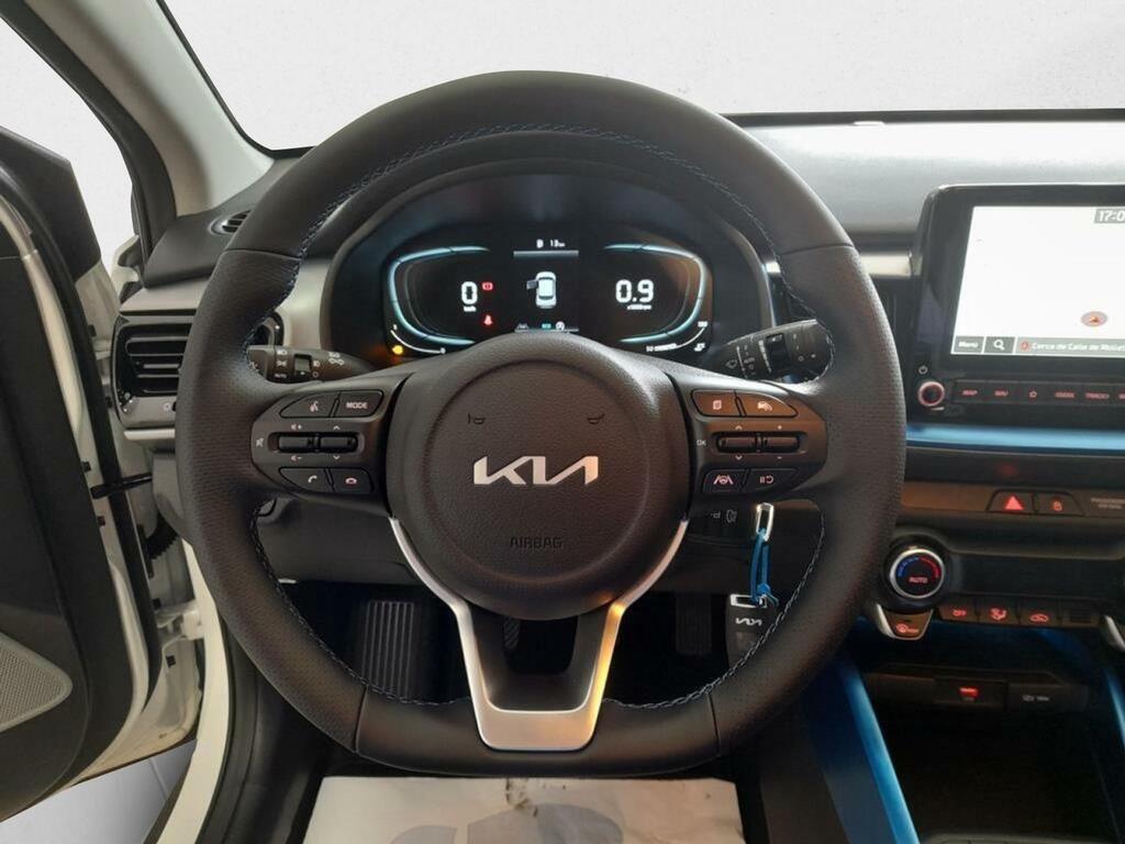 Kia Stonic 1.0 T-GDi 74kW MHEV MT Style Edition 14