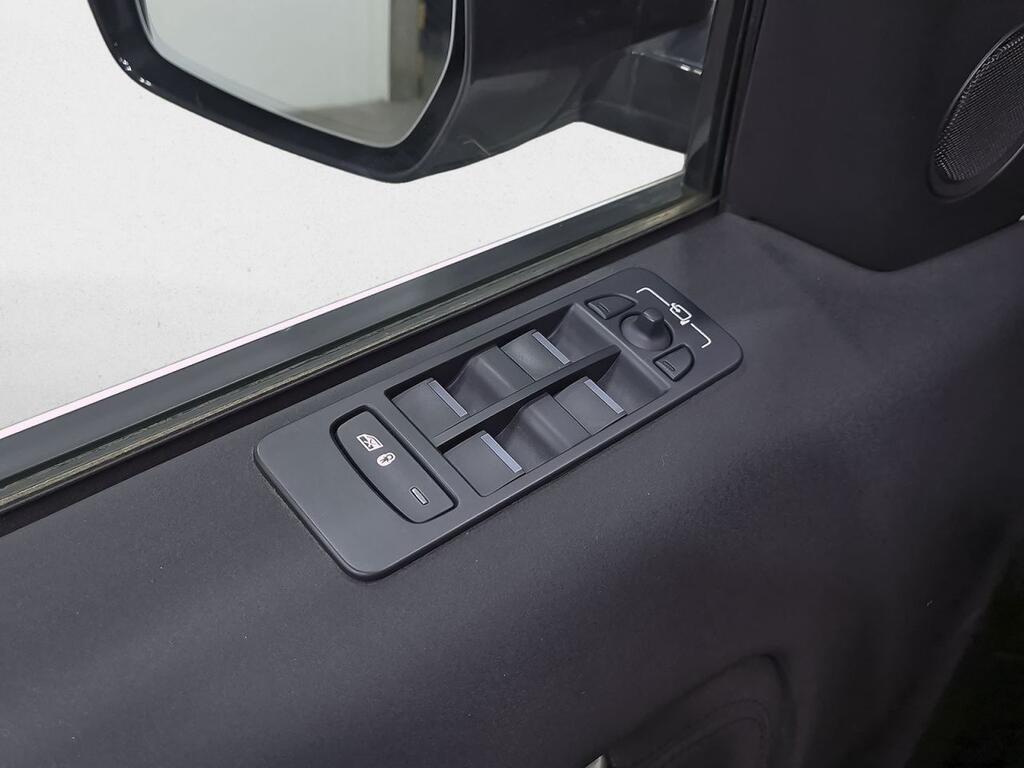 Land-Rover Discovery Sport 2.0D I4-L.Flw 150 PS AWD MHEV Auto HSE 10