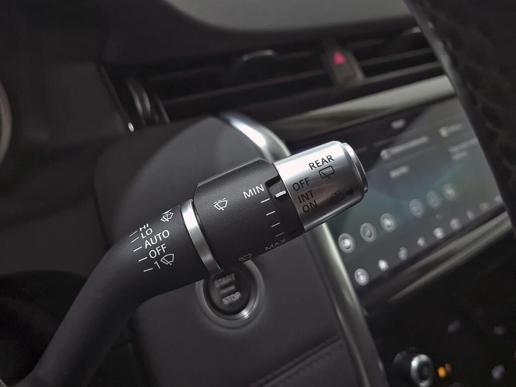 Land-Rover Discovery Sport 2.0D I4-L.Flw 150 PS AWD MHEV Auto HSE 15