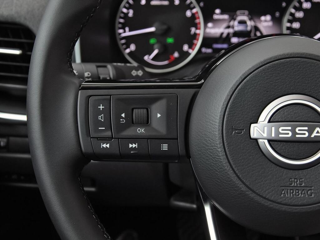 Nissan Qashqai DIG-T 103kW (140CV) mHEV 4x2 Acenta 17