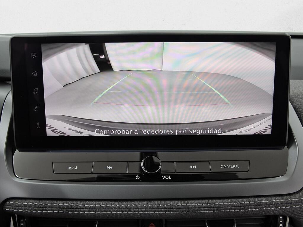 Nissan Qashqai DIG-T 103kW (140CV) mHEV 4x2 Acenta 23