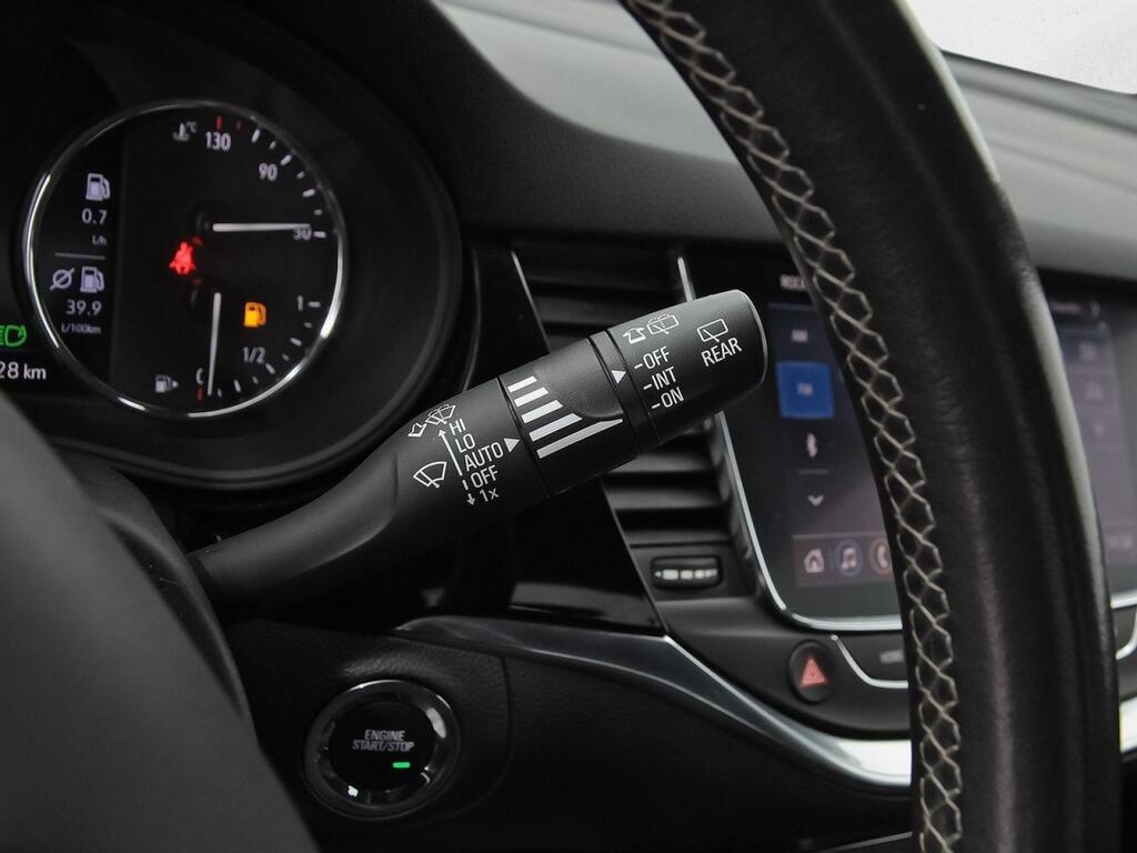 Opel Astra 1.2T SHR 107kW (145CV) Ultimate 18