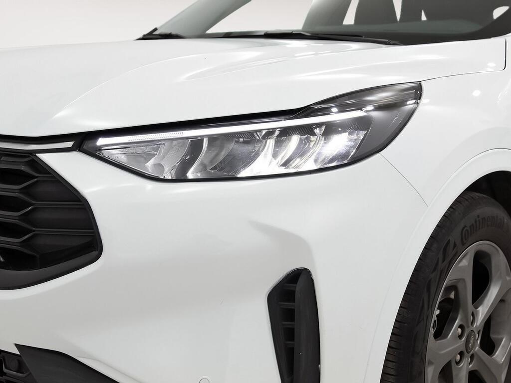 Ford Kuga ST-Line 1.5T EcoBoost 110kW (150CV) 37