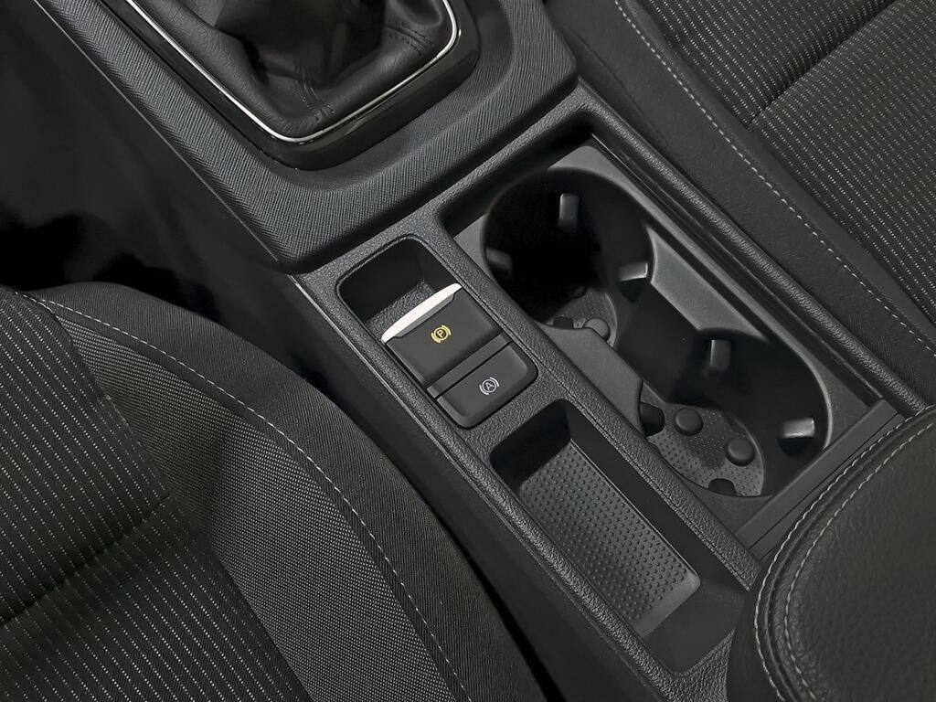 Skoda Octavia Combi 2.0 TDI 85kW (115CV) Design 26