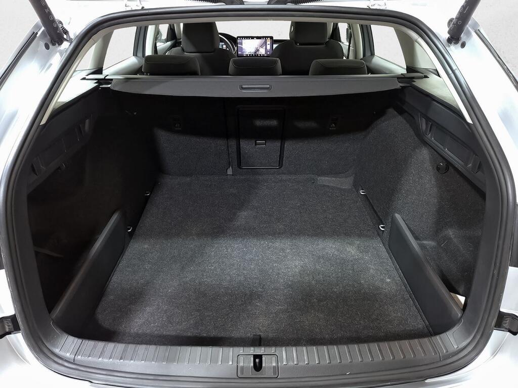 Skoda Octavia Combi 2.0 TDI 85kW (115CV) Design 7