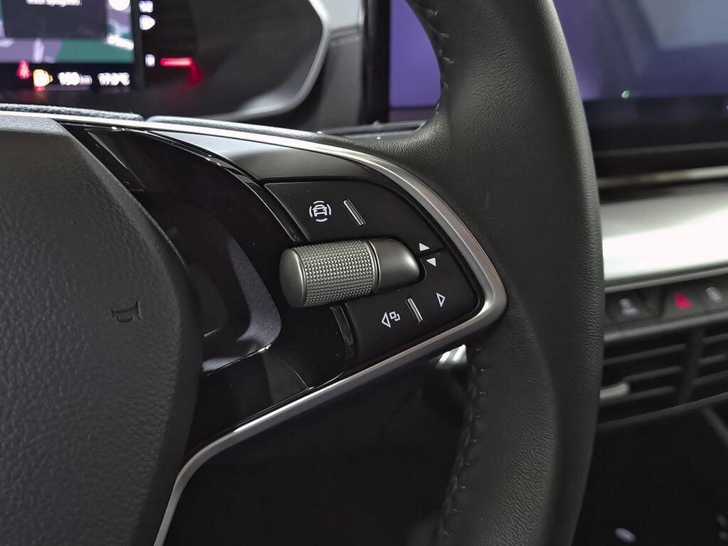 Skoda Octavia Combi 2.0 TDI 85kW (115CV) Design 16