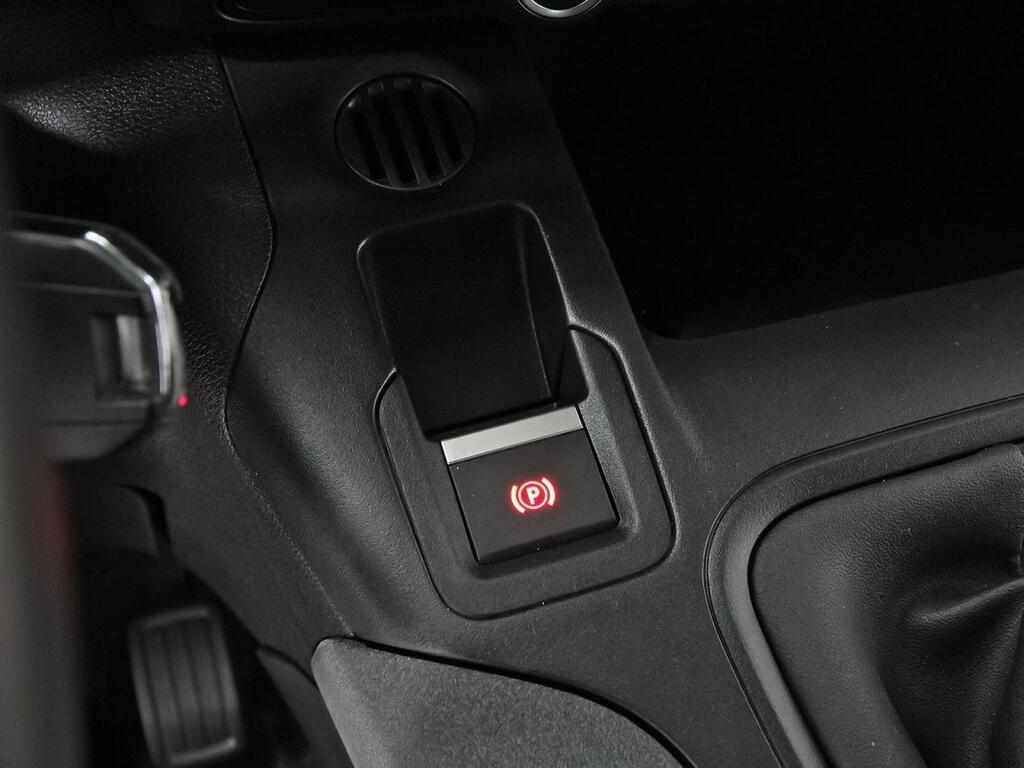 Peugeot Rifter Rifter Allure BlueHDi 100 29