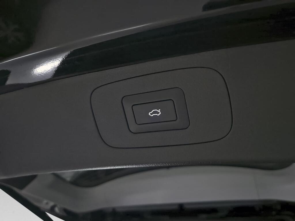 Ebro S700 1.5 TGDI PHEV Luxury E-CVT 35